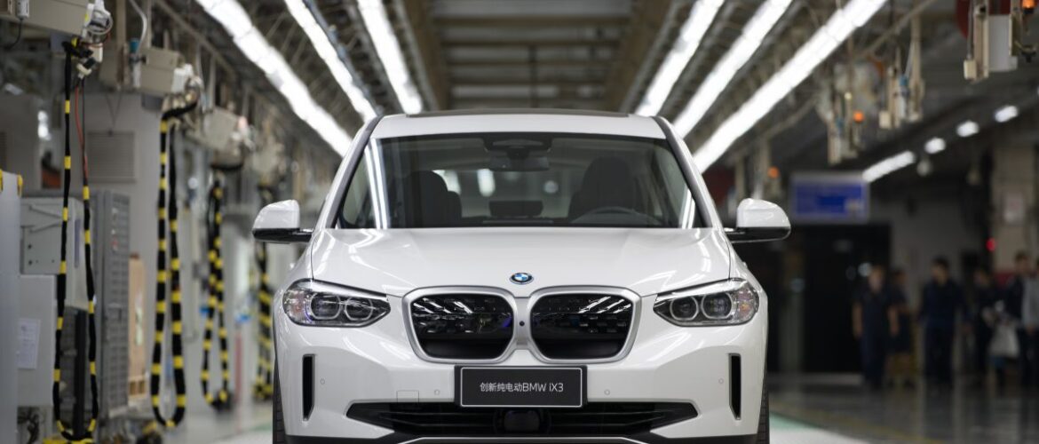 Comienza la producción del nuevo BMW iX3.